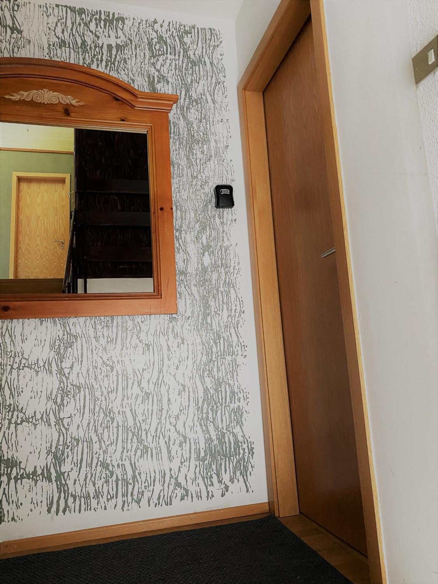 Akureyri Center Rooms Bagian luar foto